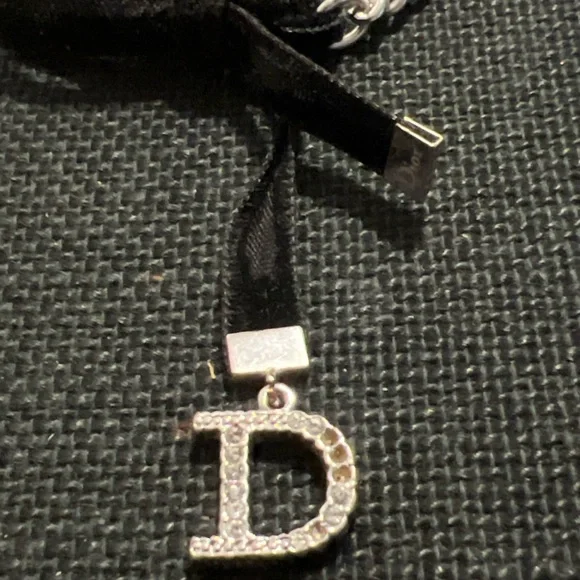 Dior Cream and Black Charm  bracelet with Bow - Picture 3 of 7